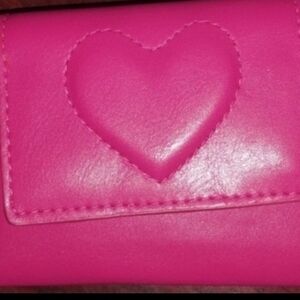Claire's Hot Pink Heart Wallet